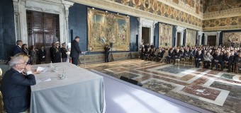 Mattarella: “Sconsiderate le affermazioni di chi mette in discussione i vaccini”